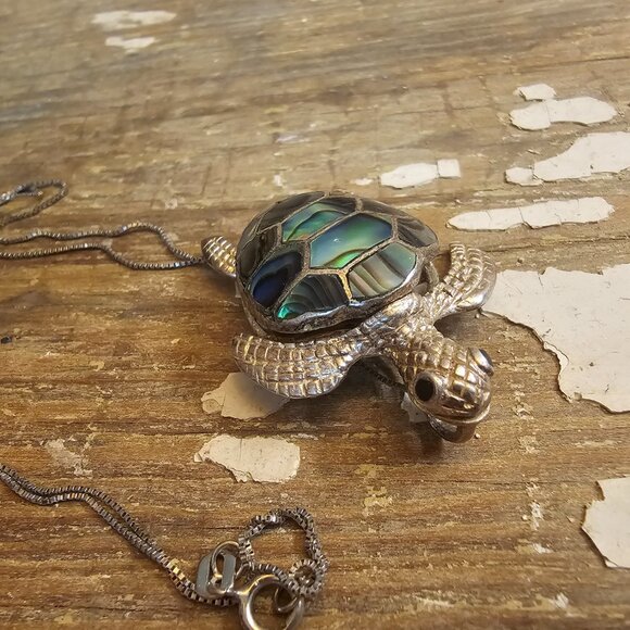 Turtle sterling silver necklace - Picture 2 of 6